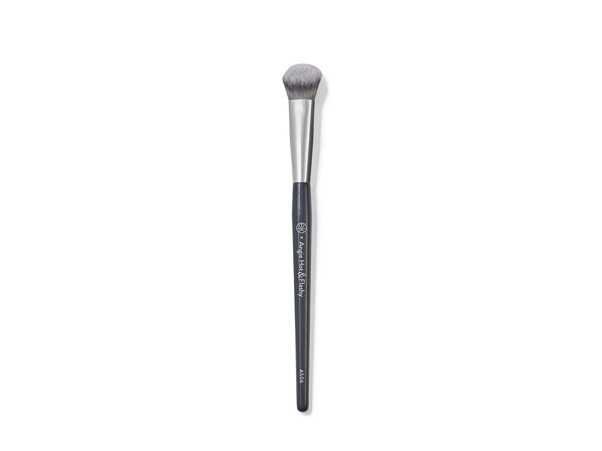 A506 Concealer Kitten Paw